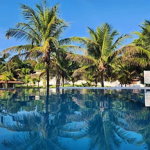 https://rcr-green-field.hotelsportoseguro.com